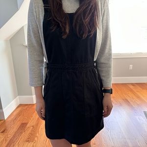 NWOT Urban Outfitters Black Overalls Denim Dress (Womens size M)